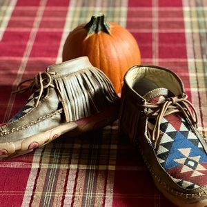 Twisted X driving Mocs